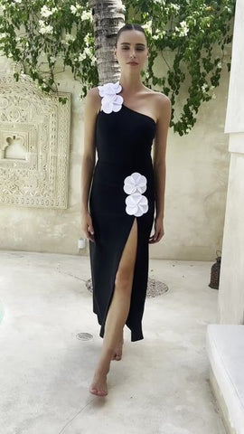 Oblique Shoulder 3D Flower Color Block One Piece Swimsuit And Skirt