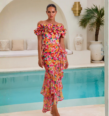 Detachable Double Shoulder Strap With Ruffles One Piece Swimsuit and sarong