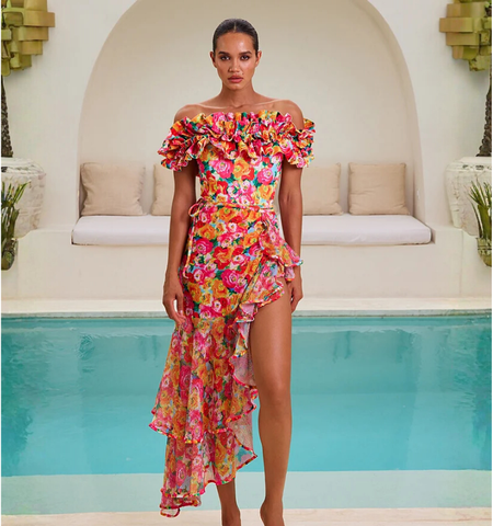 Detachable Double Shoulder Strap With Ruffles One Piece Swimsuit and sarong