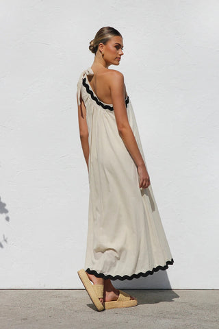 Oblique Shoulder Maxi Dress