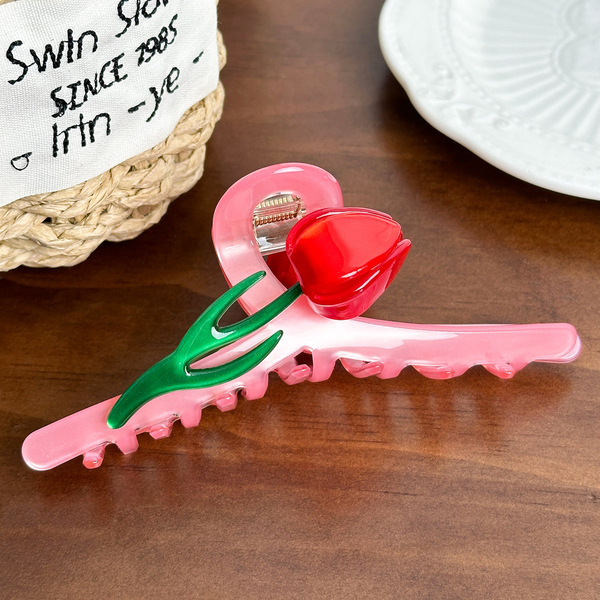 Tulip hair clip