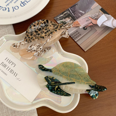 Turtle Hair Clip