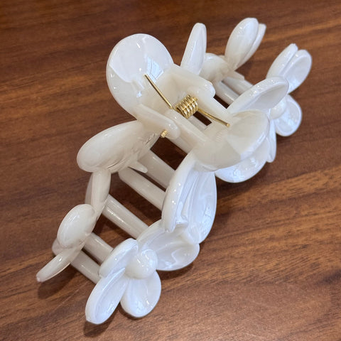 Flower hair clip