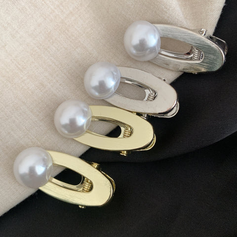 Metallic hair clip