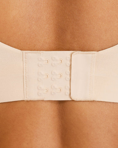 Underwire Adjustable Deep V-neck Bra