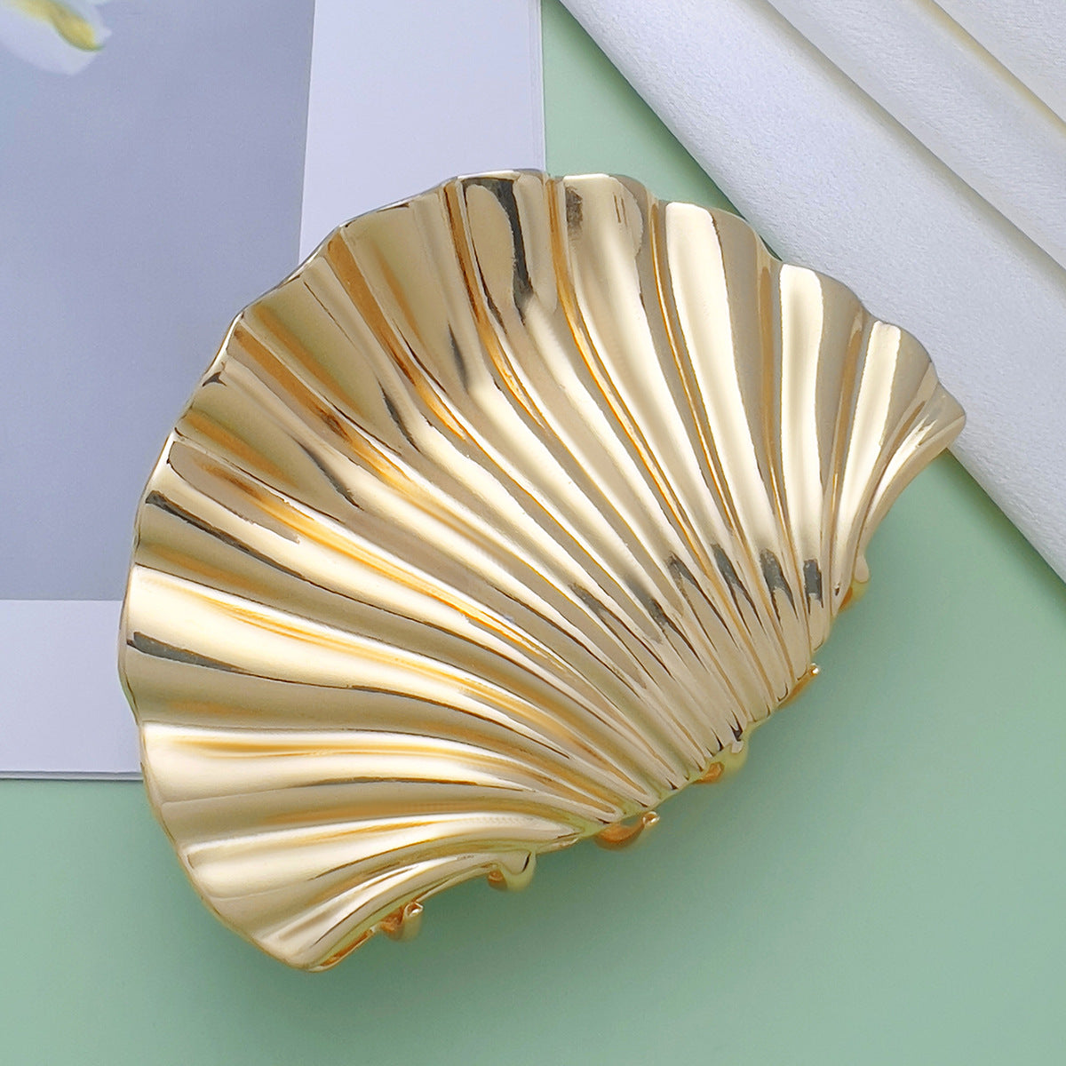 Metal Shell Hair Gripper