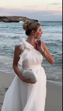 Oblique Shoulder Ruffle Dress